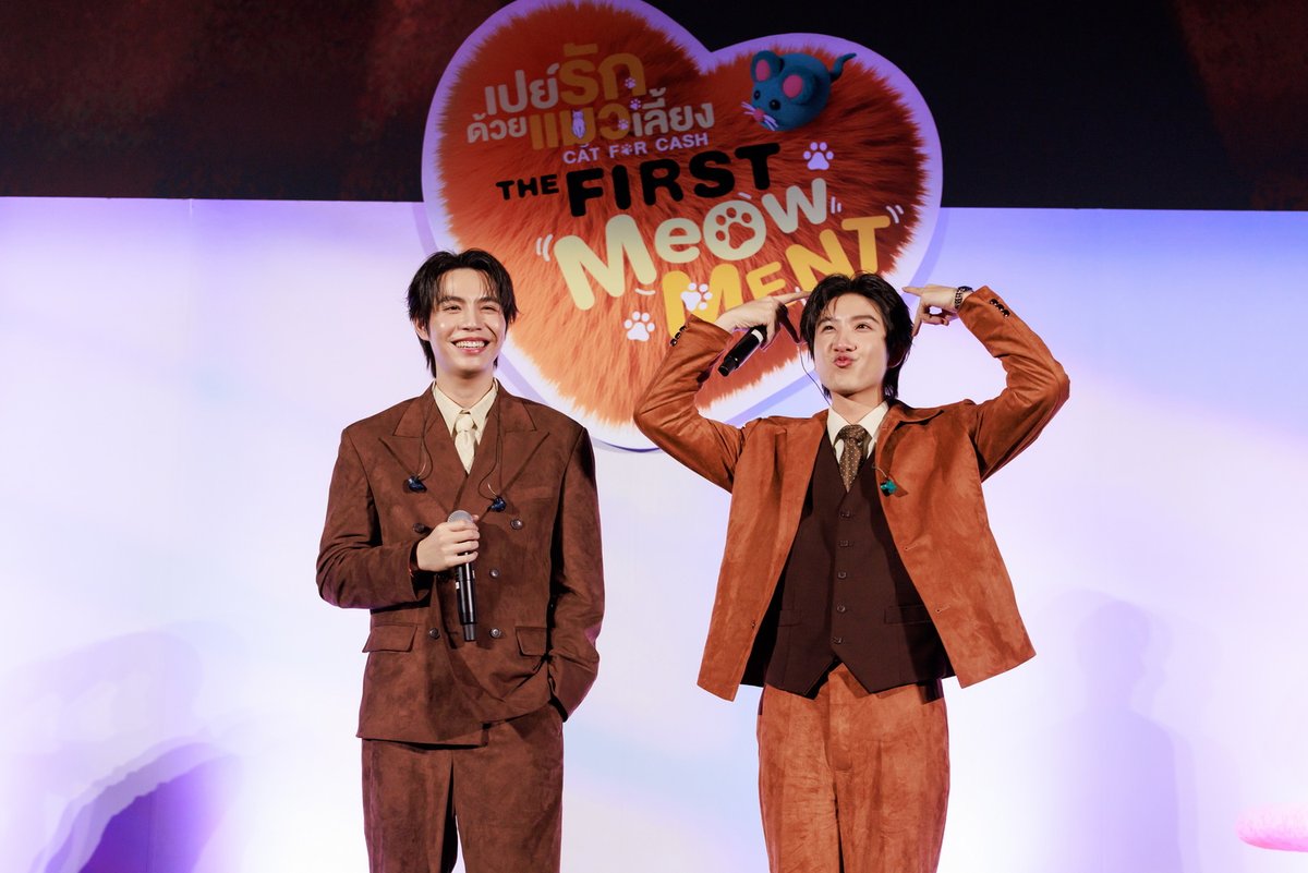 otpc_story's tweet image. เติมแมวสุดอบอุ่น “เฟิร์ส-ข้าวตัง” อัปเลเวลความเหมียว ประเดิมตอนแรกซีรีส์ “เปย์รักด้วยแมวเลี้ยง” ฟินเวอร์! ในงาน “เปย์รักด้วยแมวเลี้ยง THE FIRST MeOwMENT”

#Firstkanaphan #Khaotungg #FirstKhaotung
#CatForCashEP1 
#CatForCash

อ่านข่าวเพิ่มเติมได้ที่ web.facebook.com/OneTruthPressC…