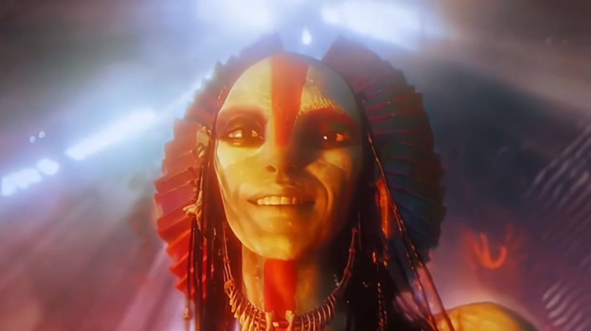 quarangcore's tweet image. quaritch DID see the goddess of pandora and it wasn't eywa 🙂‍↔️