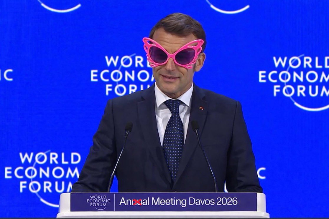 CryptoVogel69's tweet photo. @gregory_raymond @StachAlex Avec Mr Trump comme maître de cérémonie ? https://t.co/xHyMtIzM03