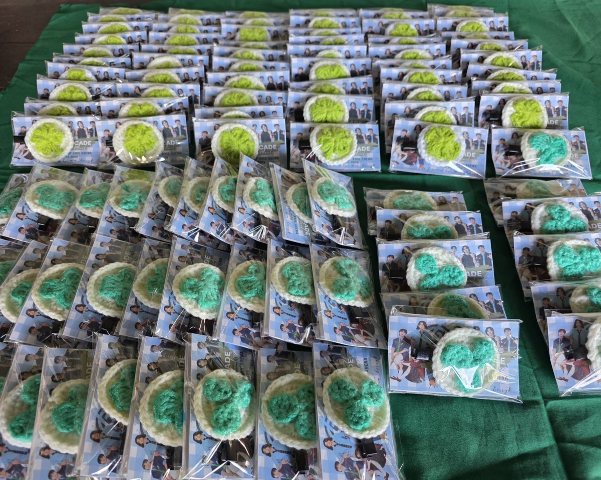 im_berryk's tweet image. DAY6 The DECADE in MANILA 2026 ☆ 
fan support by @im_berryk ♡

🍀 Date: January 24, 2026
🍀 Time &amp;amp; Location : tba 
🍀 Strictly 1:1 ; Limited qty
🍀 Open for trades

#The_DECADE_MANILA #TheDECADEinManila #DAY6_10th_Anniversary_Tour #DAY6inManila