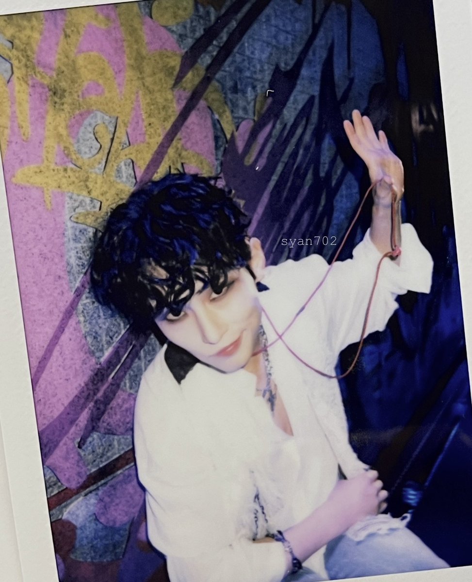 #여기_내가_있어_내가_원하는건_폴라 
#나_폴라_뽑았다 
#사는게_지쳐도_폴라는_내거야 
#폴라에_눈이_멀어서 
#한_손에는_드바이의_폴라를_들고 
#빠워_오브_폴라 

누가 누구 보고 또라이래?