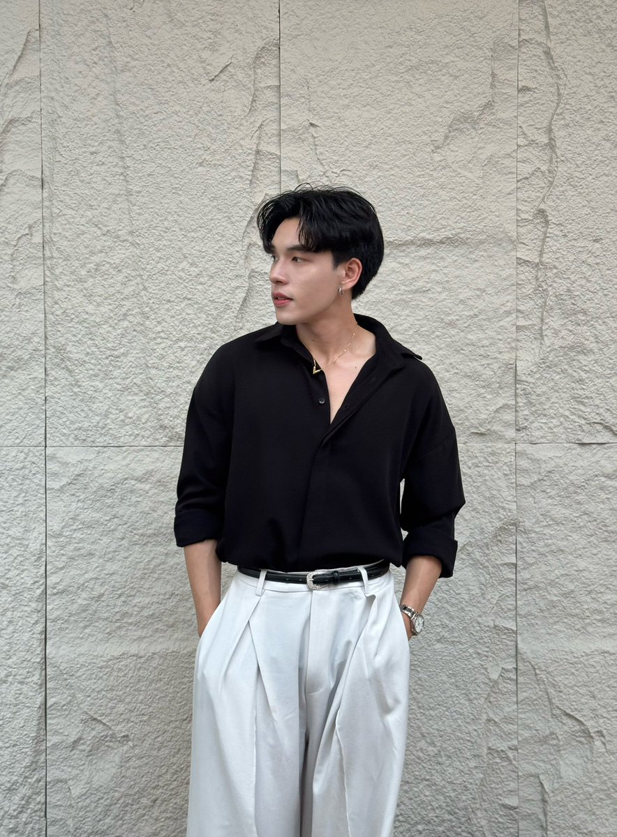 Kit Ronnakit tweet media