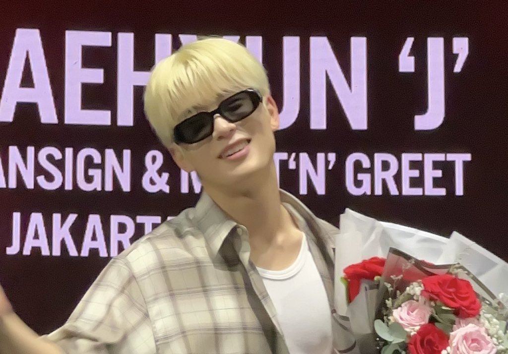 imforpor's tweet image. เป๊ะ