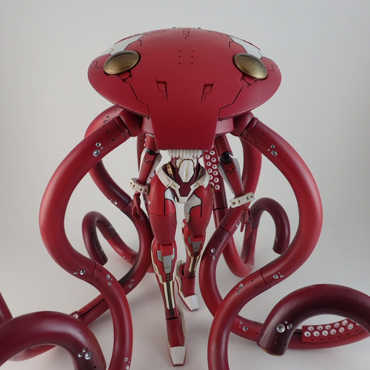 optune's tweet image. お世話になっております。
クラウドファンディングにてリリースしました商品 「オートクチュール（カスタム機）」の３種について、予備の若干数を
通販サイト・Boothにて追加リリースさせて頂きます…。
 カマキリ
x.gd/BC3zG
タコ
x.gd/XBWcs
ネコ
x.gd/zvaje