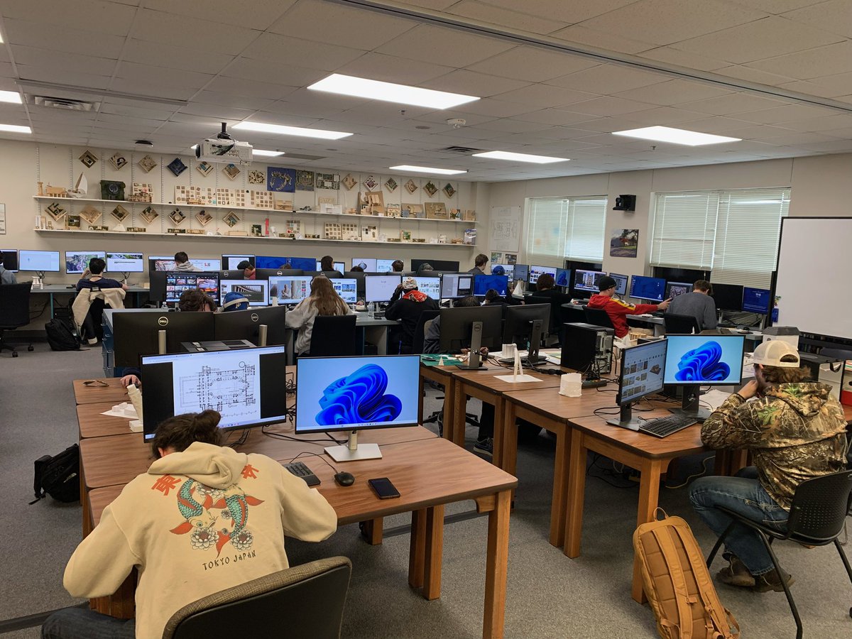 BlinnArch's tweet image. Week 2 is officially underway, and the studio is already packed.
Massing models, 3D models, rendering stills and videos, rough plans. This semester is looking bright.

#ArchitectureStudio #DesignInProgress #StudioCulture #ArchitectureStudents #FutureArchitects