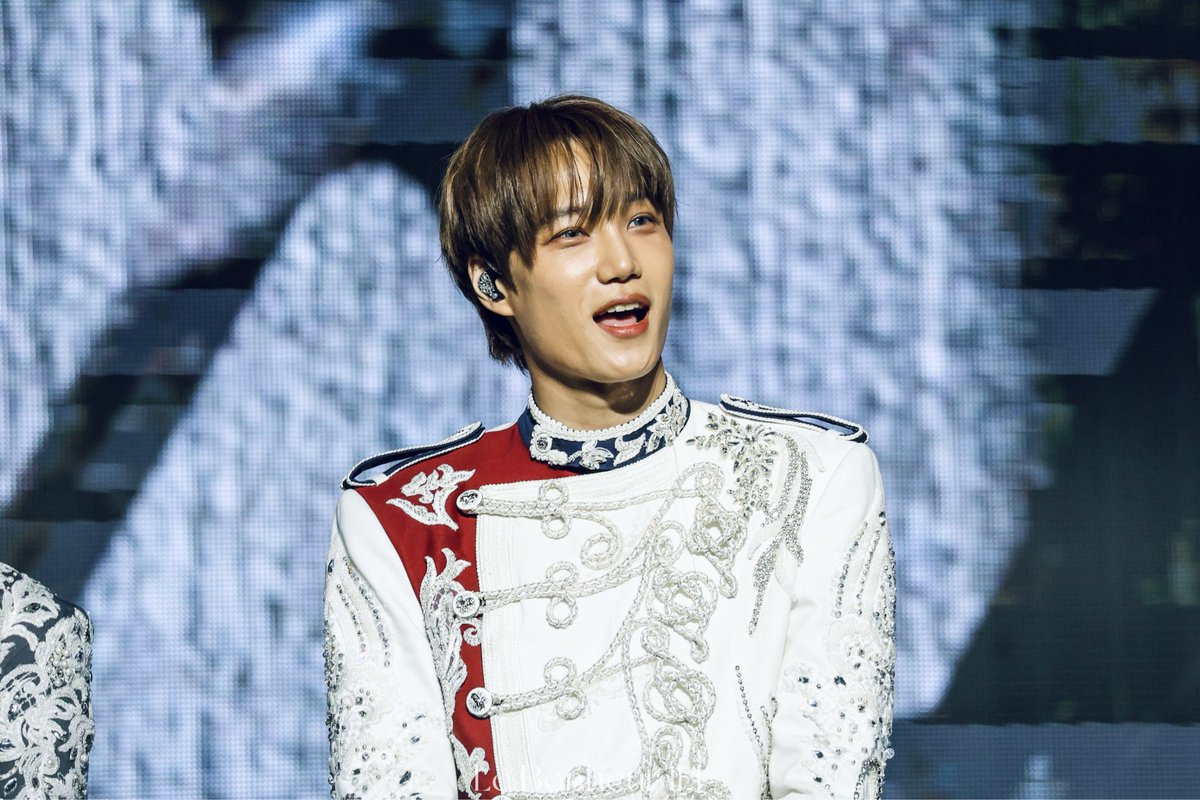 LeBonheur_114's tweet image. 2026.01.19

EXO 'REVERXE' showcase 

#KAI #카이 #종인 #엑소카이
#EXO #엑소 #REVERXE