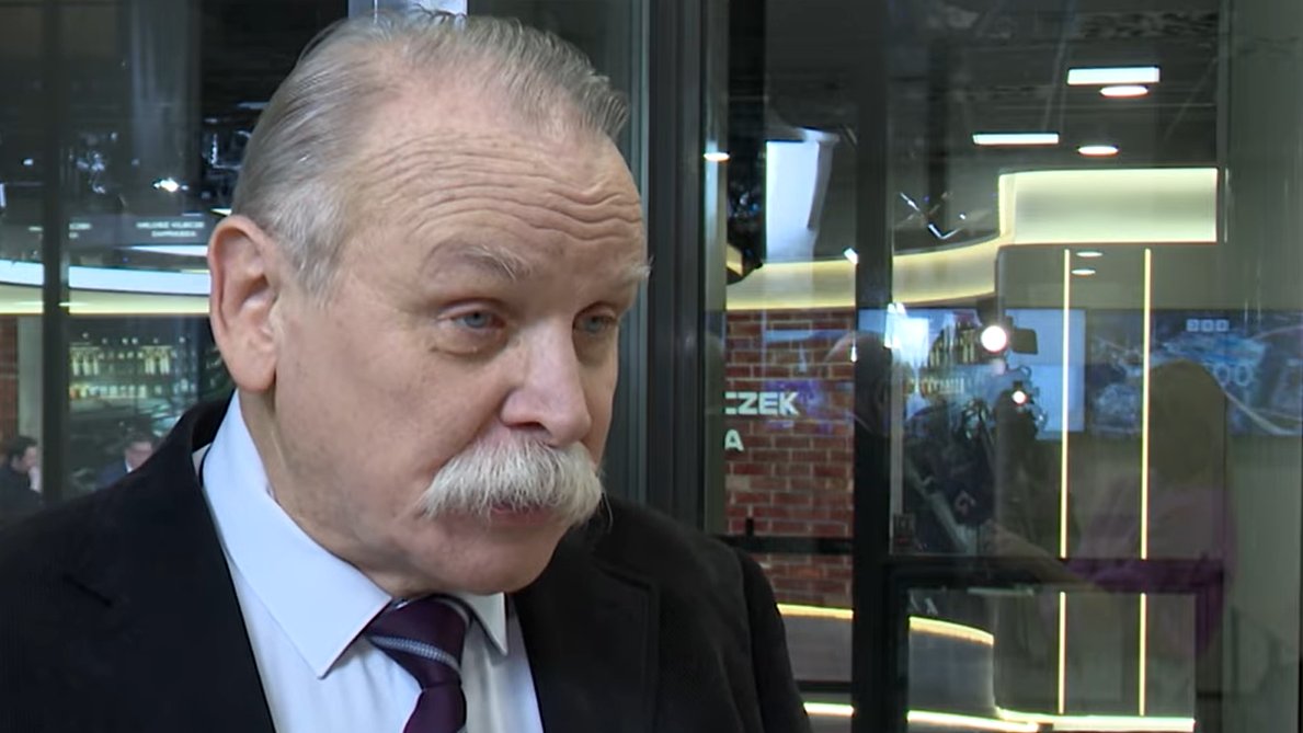 RadioWNET's tweet image. „Ja nie ucieknę z kraju i mimo problemów ze zdrowiem pójdę do zakładu karnego. Nie przeproszę łobuza, który kłamie i szkodzi Polsce. Roman Giertych jest człowiekiem niegodziwym, a ja nie dam się zastraszyć.” - Adam Borowski, działacz opozycji w czasach PRL @BorowskiAdam14…