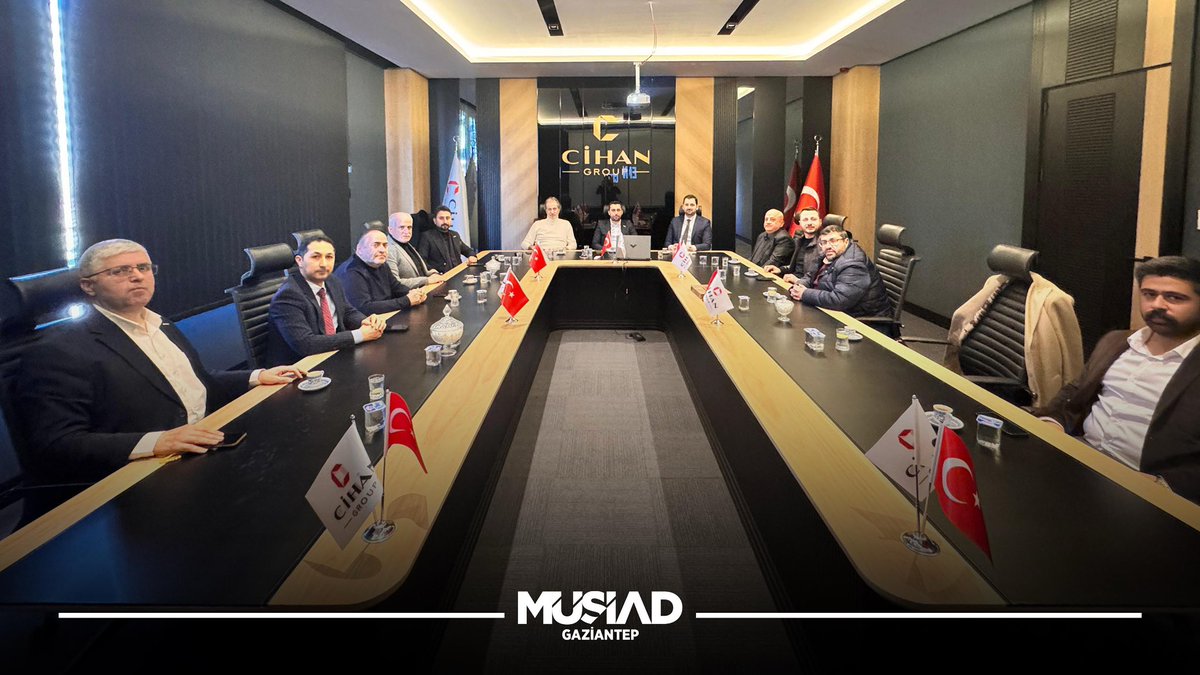 MUSIADGaziantep's tweet photo. Başkanımız Sayın Furkan Özdurdu, Kadim Başkanımız Sayın Mehmet Çelenk ve Yönetim Kurulu Üyelerimiz; Üyemiz Sayın Muhammed Cihan Çelenk’e ait Cihan Group’un yeni iş yerine hayırlı olsun ziyaretinde bulundu.

Ziyaret kapsamında, Gaziantep özelinde hayata geçirilmesi planlanan inşaat projeleri üzerine istişarelerde bulunularak, şehrimizin ekonomik ve kentsel gelişimine sağlayacağı katkılar değerlendirildi.

Nazik ev sahipliği ve misafirperverliği dolayısıyla teşekkür ediyor, yeni iş yerinin hayırlı ve bereketli olmasını temenni ediyoruz.

@OzdurduFurkan, @MehmetCelenk27, @CihanCELENK, @MUSIAD