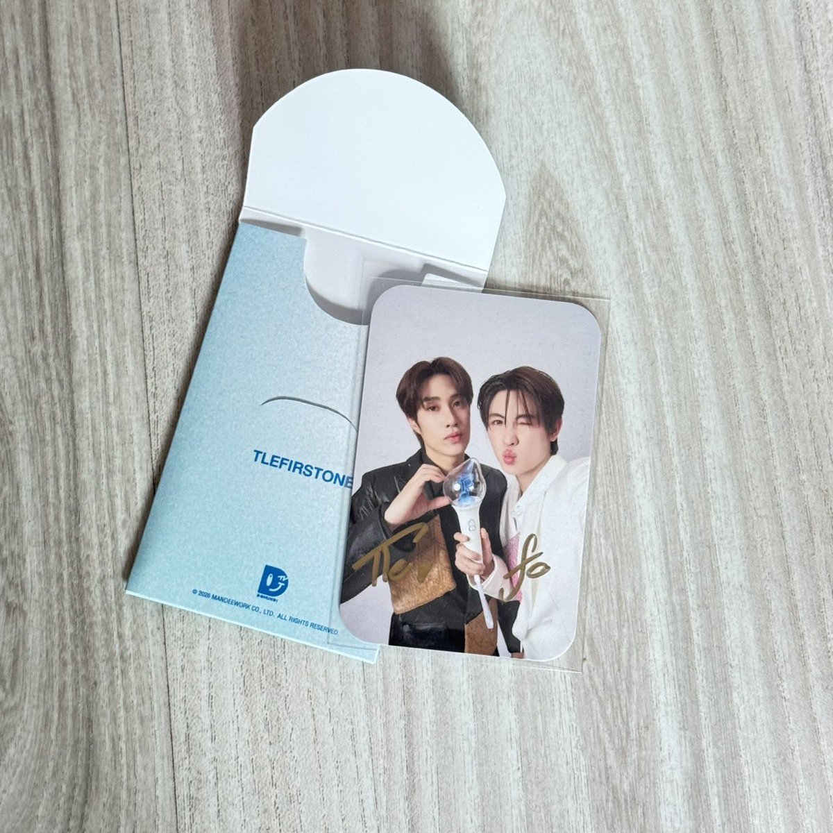 sofafly's tweet image. wts ปล่อย/ขาย เสนอราคา🤍
*เพื่อนฝากปล่อย

💌 การ์ดไซน์แท่งไฟเติ้ลเฟิร์สวัน 

♥️ เริ่มต้น 2k บิดละ 100 
♥️ ค่าจัดส่ง 40 บาท 

สนใจ dm มาสอบถามได้ค่ะ

#ตลาดนัดเก่งน้ำปิง 
#ตลาดนัดเติ้ลเฟิร์สวัน 
#ตลาดนัดdmd 
#เขมจิราที่อิมแพค 
#KhemjiraConcert
#KhemjiraTheGoldenTimeConcert