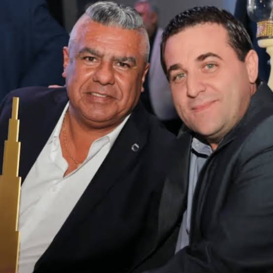 abrilcba_'s tweet photo. Ahora que la causa AFA está en manos de la "justicia" kirchnerista, estos dos van a quedar impunes. Como Massa y toda su banda. Lacras. https://t.co/xHPtSehOcA