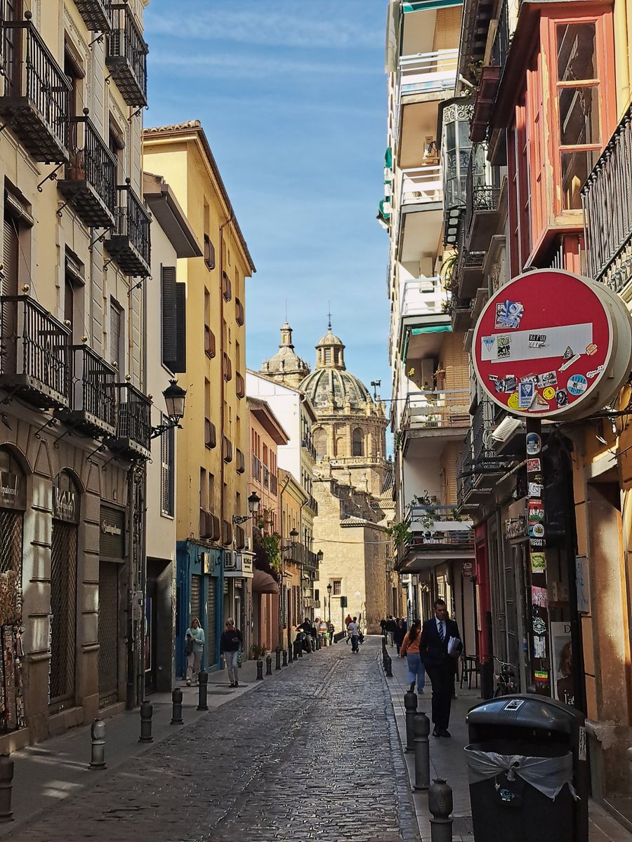 El ruido está en todos lados y en ninguno significa nada.