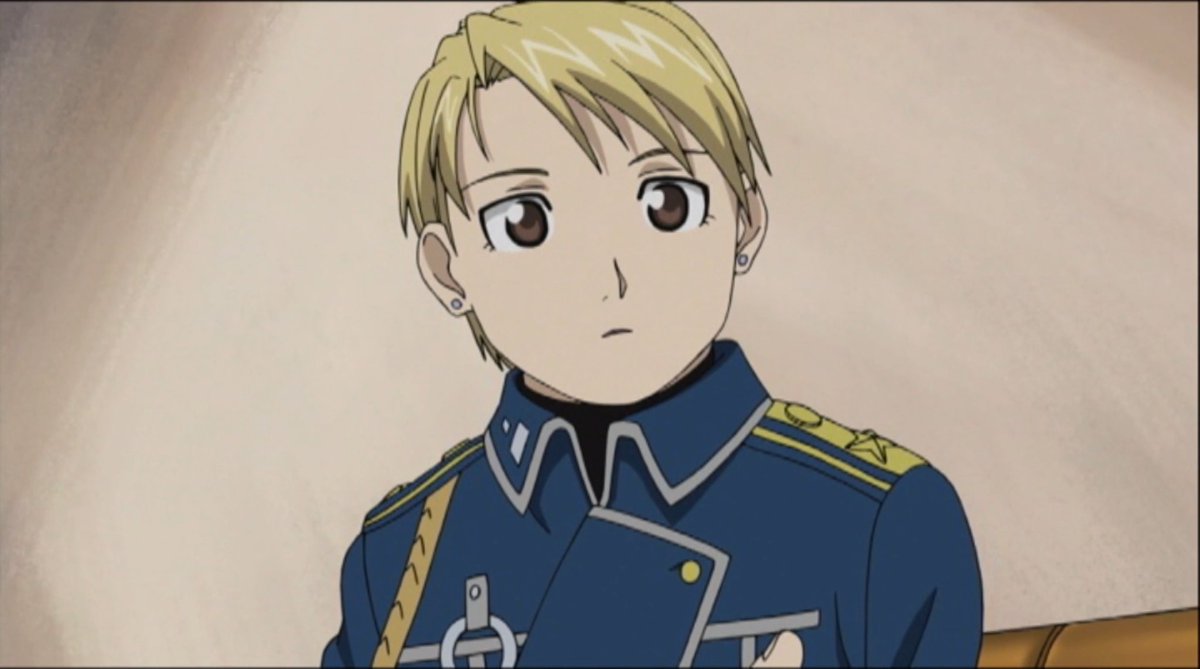 어제 브라더후드 재탕하면서 
소위 시절에는 군인 특유의 포커페이스?를 거의 하지 않았다는 점이 정말 잘 보여서 좋았어요… 동글동글 말랑말랑…