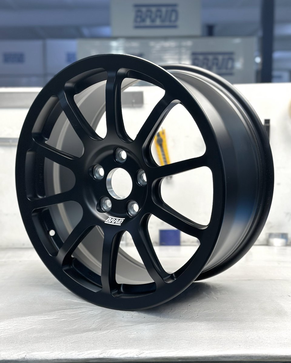 BRAIDwheels's tweet image. ⚡ Ultra-light – FORGED I MAGNESIUM for Renault Clio 3 RS
🟢 8" x 17" | ET55 | Satin Black
⚖️ Weight: 5.6 kg
💎 Forged magnesium

#braidwheels #forgedmagnesiumwheels #lightweight