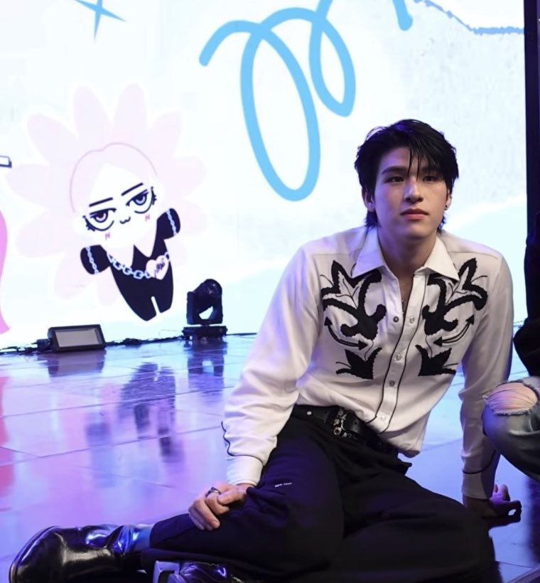 ppickboo's tweet image. อยากพาไปประกวดหนูน้อยมารยาทงามอ่ะ คำนำหน้าคือคุณชายเท่านั้น

#skywongravee