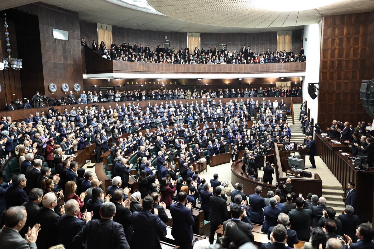 Genel Başkanımız ve Cumhurbaşkanımız Sayın Recep Tayyip Erdoğan’ın Başkanlığında AK Parti TBMM Grup Toplantımızı gerçekleştirdik.

Toplantımızın hayırlara vesile olmasını diliyorum.

<a href="/RTErdogan/">Recep Tayyip Erdoğan</a> 
 
<a href="/Akparti/">AK Parti</a>