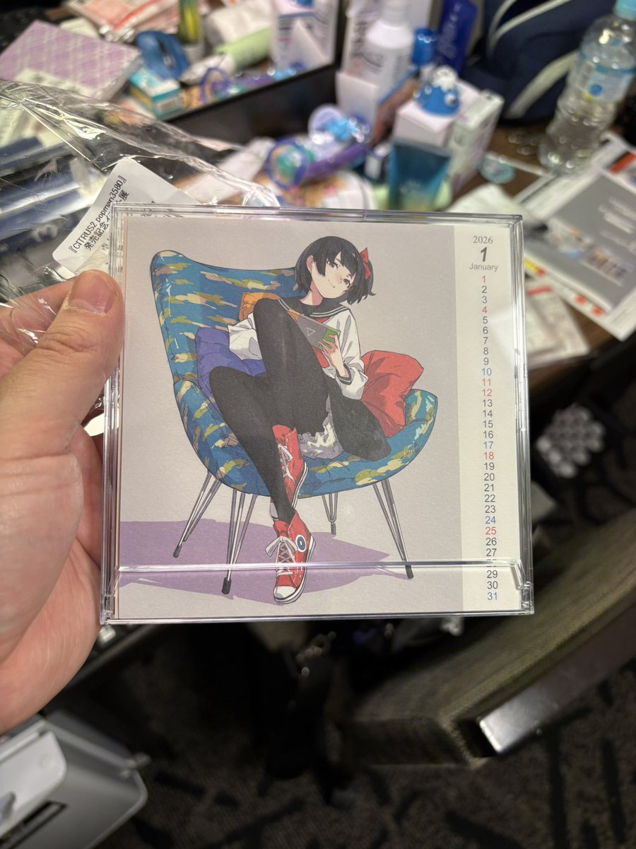 Mi calendario 2026 será de CITRUS2 del artista <a href="/popman3580/">popman3580/画集発売中</a>. Están geniales las ilustraciones. Lo compré en el Tsutaya de Shimokitazawa