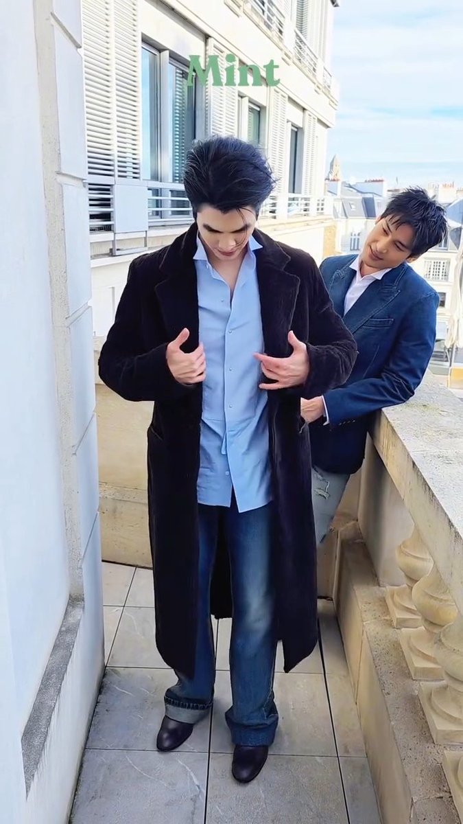 mai__non_'s tweet image. ขุ่นพระ นี่มันอะไรกันคับเนี่ย ใจผมถูกใช้งานหนักมาก 

#MilePhakphum x #ApoNattawin 
#DiorWinter26 #MileApoflytoDiorWinter26