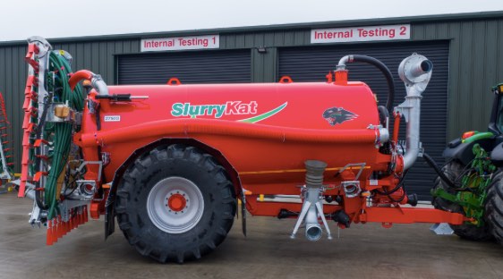 noticiasmaquina's tweet image. SlurryKat lanza la nueva serie de cisternas Elete dlvr.it/TQTJH6 #AGRÍCOLA #cisternas #Elete #Slurrykat