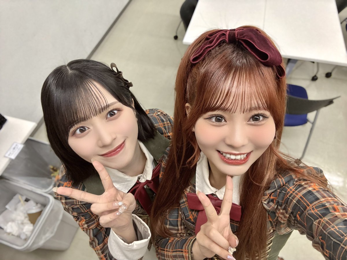 舞香ちゃん
お誕生日おめでとう🎂🤍🤍

舞香が毎日笑ってくれると嬉しいし、

ステージで天才的に輝く姿を見れると
私も幸せになるんだ😼✨

いつも気にかけてくれて
本当にありがとうやで🥹

優しい舞香が大好き☺️⭐️⭐️

#佐々木舞香生誕祭2026