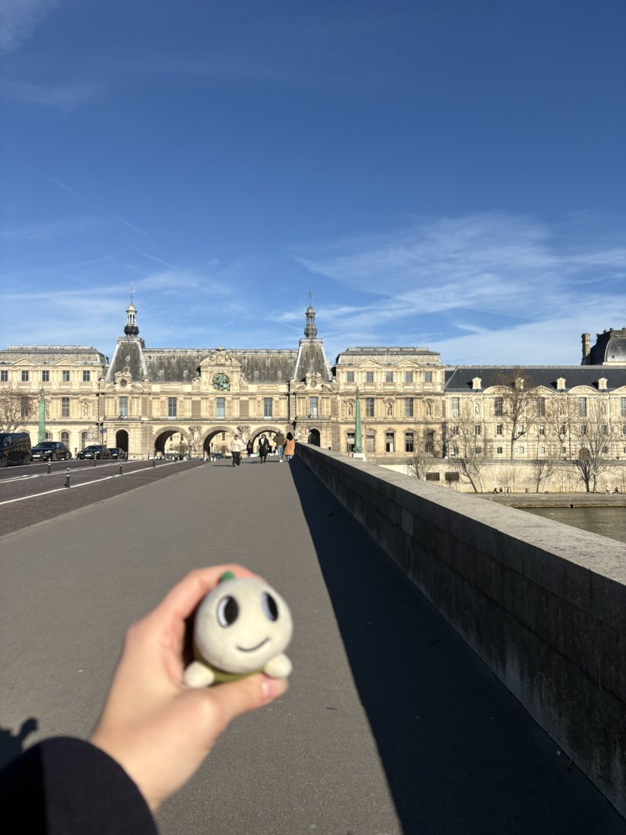 なみすけinパリ