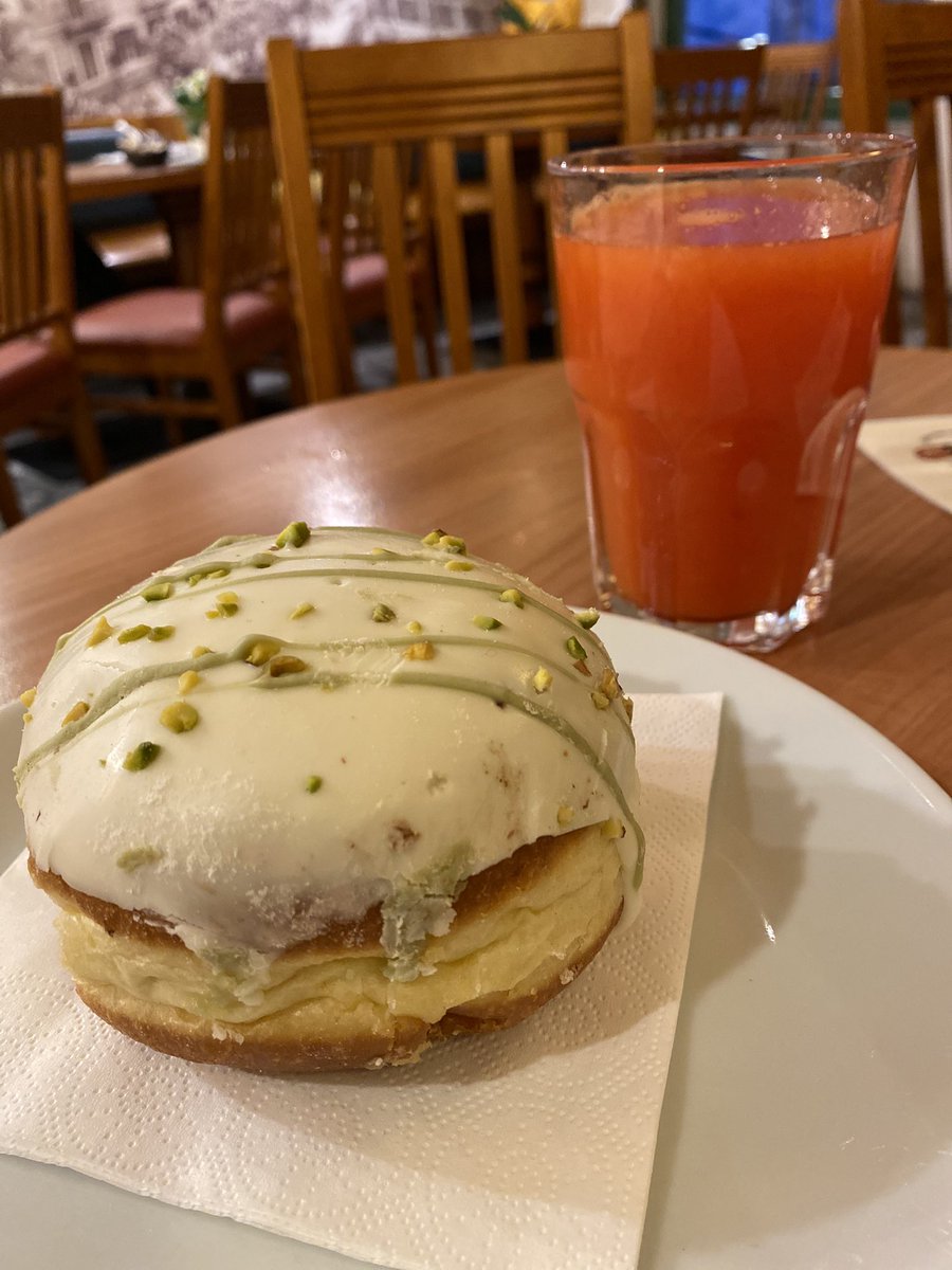 Sonia Zuccaro tweet media