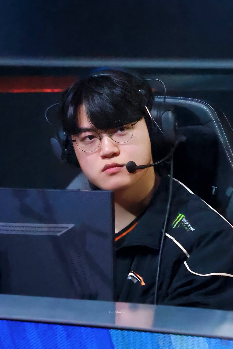 GloryforG's tweet image. 내일 경기도 파이팅 🫡
끝까지 가면 우리가 다 이겨

#구마유시 #Gumayusi #이민형