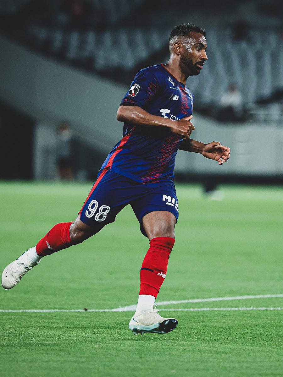 fctokyoofficial's tweet photo. 🔵選手情報🔴
#エヴェルトンガウディーノ 選手が、ミラソウFC(ブラジル)に期限付き移籍することが決定しました。
契約期間は2026年12月31日までとなります。
https://t.co/jM6PbzrGEK 
#fctokyo #tokyo https://t.co/aI4bxr2HdG