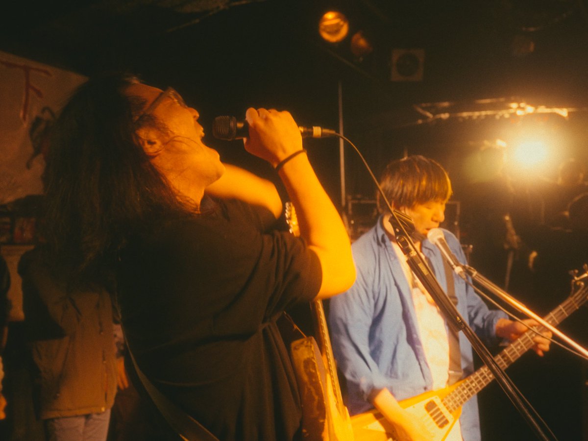 ymgt___'s tweet photo. ウサギバニーボーイ / 素敵な生活（Live）
https://t.co/7IZQ0ilnmZ https://t.co/chMMCSyac3