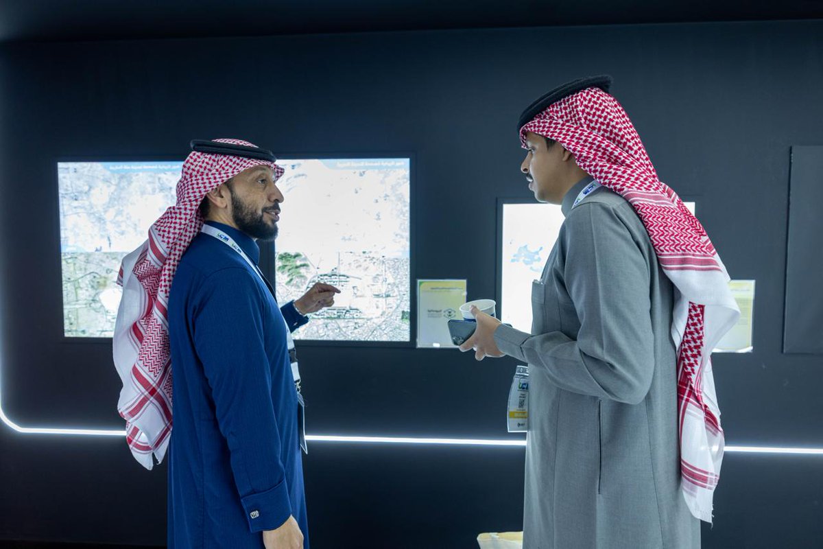 استكشفوا معرض الخرائط في Esri MENA UC 2026!

لقد طلبنا – وأنتم أجبتّم! إليكم بعض من أكثر المشاريع ابتكارًا في مجال نظم المعلومات الجغرافية التي تجلب الأفكار القوية والقصص الملهمة من مختلف أنحاء منطقة الشرق الأوسط وشمال أفريقيا إلى الحياة.

#Esri #EsriSaudiArabia #GIS