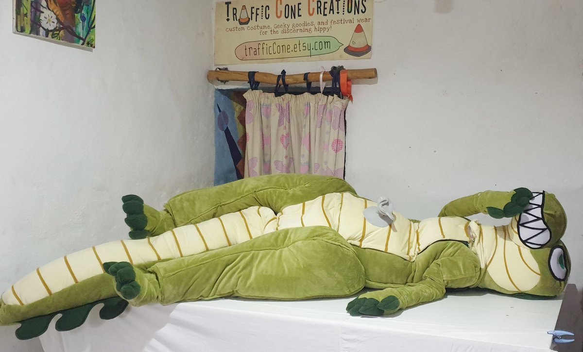 WishkamonTCC's tweet photo. What's he thinking about??
#fursuit #crocodile #aligator #fleecesuit #plushsuit #furry #furryart #pooltoy #livingsuit #livingplush https://t.co/GXDUYRpXC8