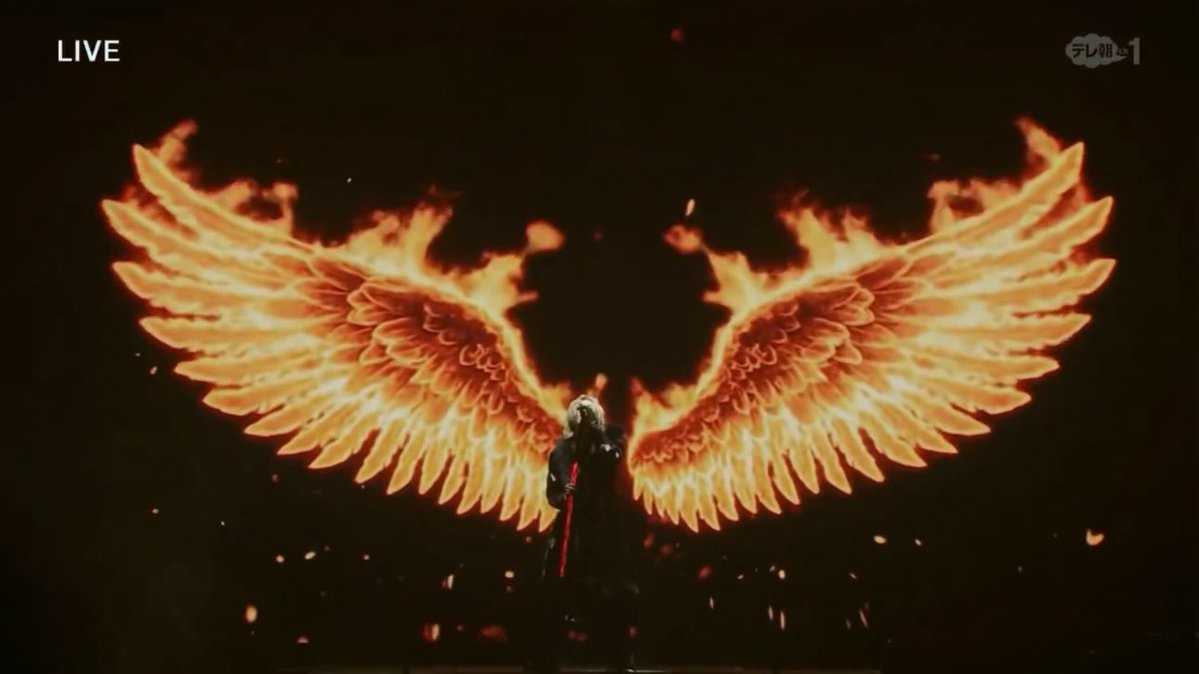 375sund's tweet image. congrats on performing on your dream stage, yuta! 🥹❤️‍🔥