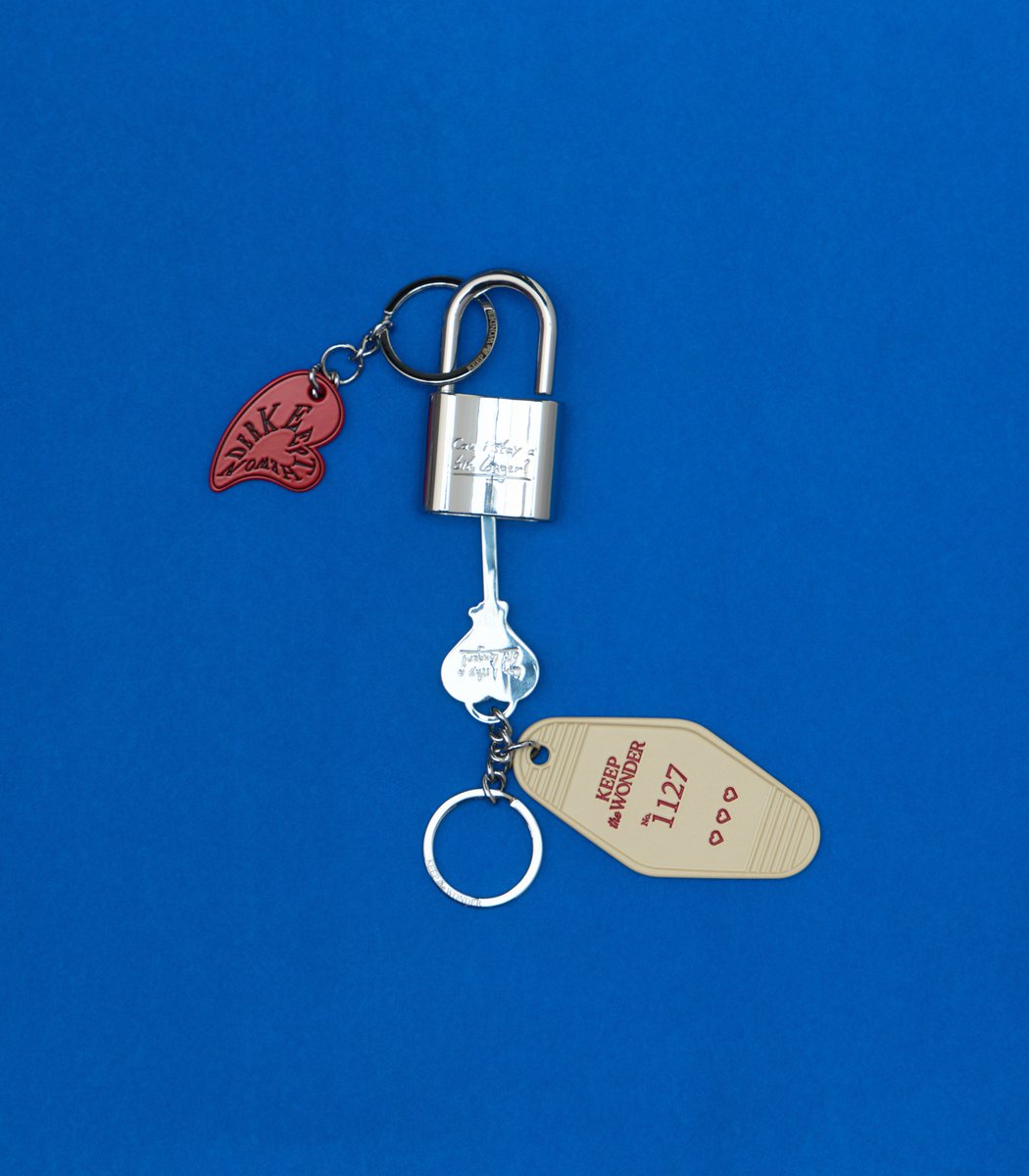 A silent moment, full of wonder.

Fall for what’s coming soon.

#KeepTheWonder #AlwaysWonderWithKeepSilent #AlwaysWonder