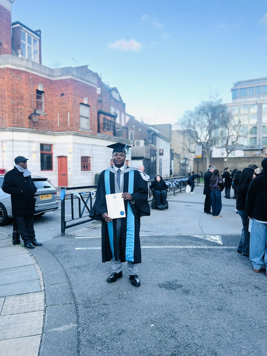 Immzyfresh97's tweet photo. Another one.

MSc Mental Health Nursing (Distinction) 👨‍🎓 ✨ https://t.co/N5u8JVuc0a