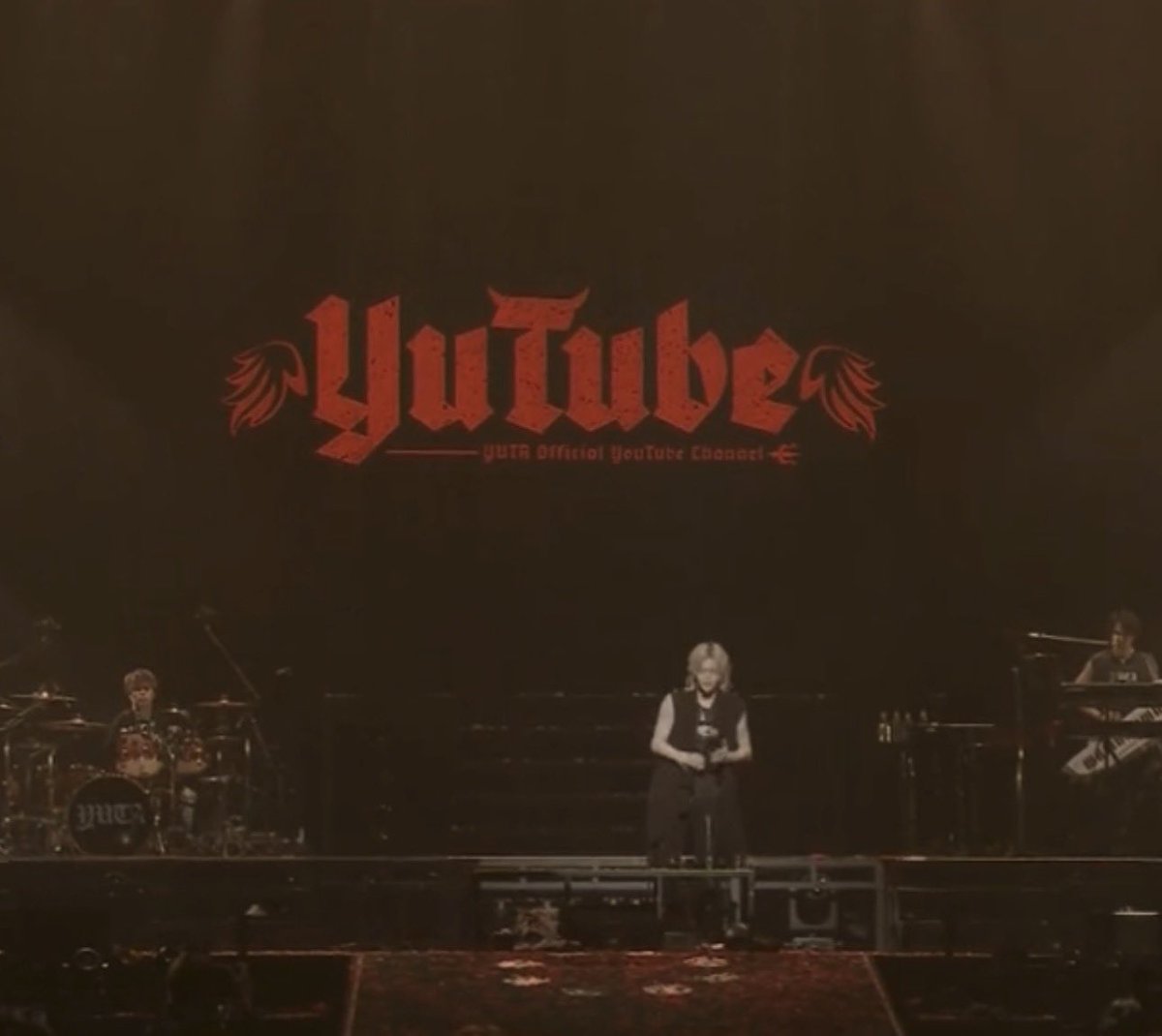 the127ism's tweet image. ยูตะได้บอกในทัวร์วันนี้ว่า จะเปิดตัวแบรนด์เครื่องประดับ UnBave และช่องยูทูป Yutube ของตัวเองเร็วๆนี้

#YUTA #유타 #中本悠太 #NCT127