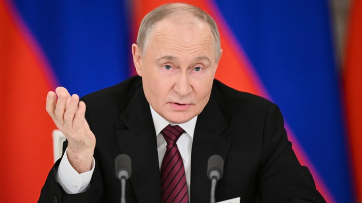 UTXOTimes's tweet image. 🇷🇺 VLADIMIR PUTIN: "No matter what happens to the dollar, Bitcoin will always grow!"