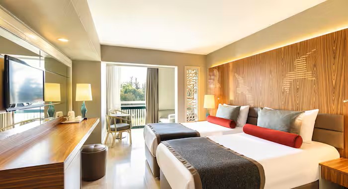 🌟All‑Inc Easter Family Break
🏨 5* Paloma Perissia, Side, Antalya
🌙 7 nights
🏨 Larger Double Room with Balcony (2 adults, 2 children)
✈️ Manchester flights – 30 March 2026
🧳 Luggage &amp; transfers
💷 £2,800
📞 01773 305 270
📧 ncoley@explorertravelholidays.co.uk
#EasterBreak2026