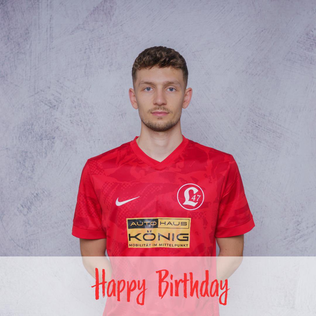 Alles Gute zu deinem 26.  Geburtstag lieber Maxi.
