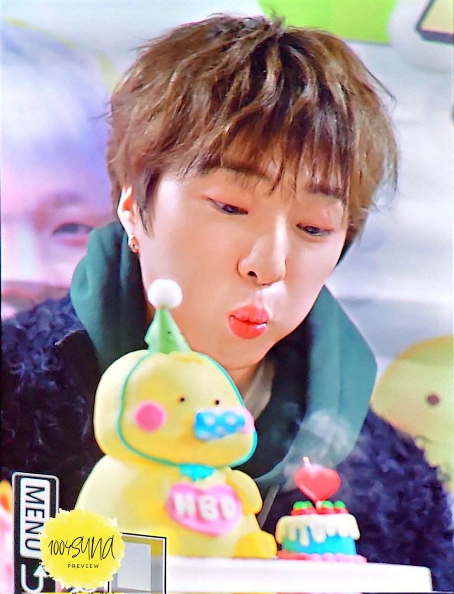 wineoaegae's tweet photo. Seungyoon is especially cute today. What do you mean he's 32😭
Happy birthday💞 @official_yoon_ 
#StayWithLoveWithYoon https://t.co/sUsWO91pTr