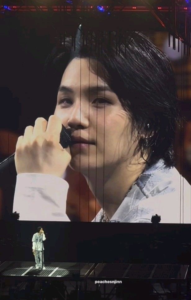 julie_people's tweet image. My heart belongs to him forever