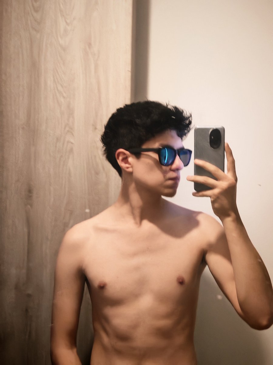 SamGC_06's tweet image. 🥴Volvimos🥴