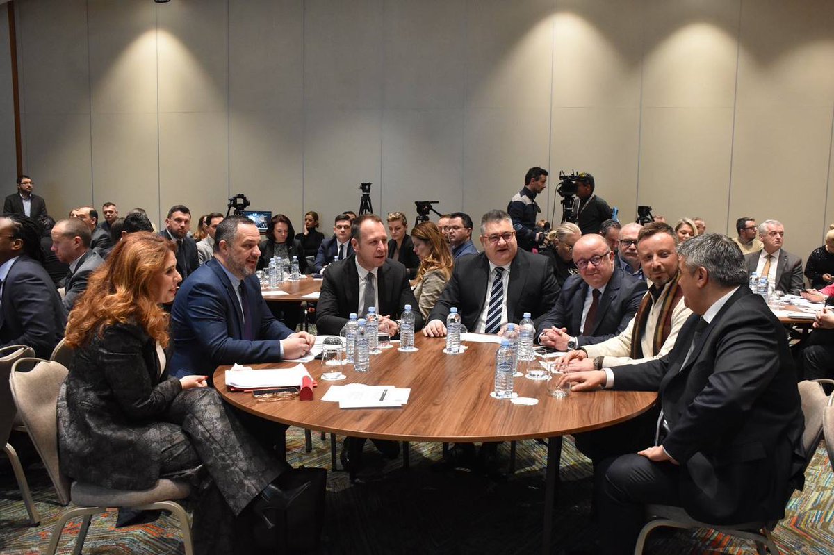 Igor Janushev tweet media