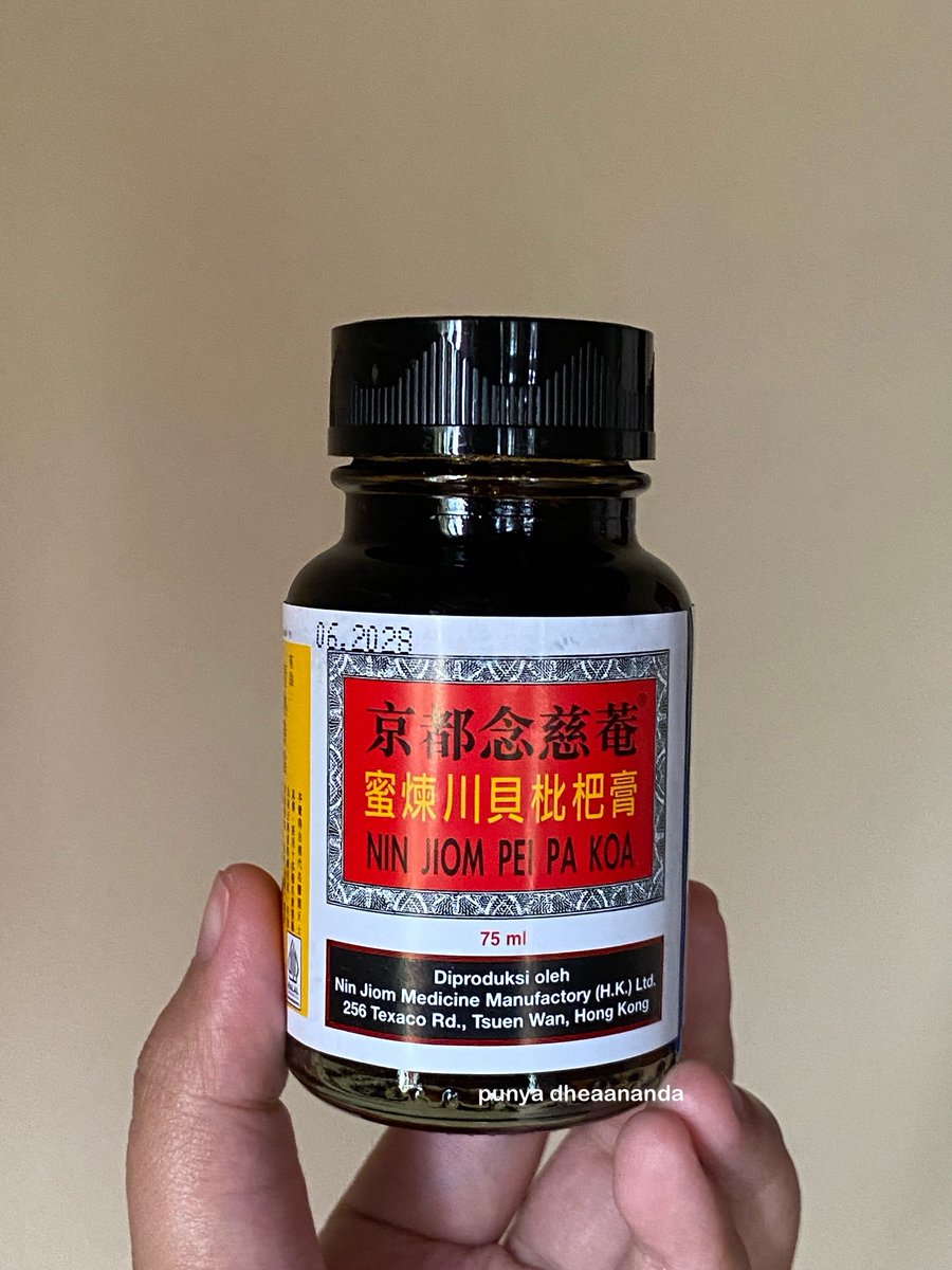 lalavyy's tweet photo. Obat batuk ampuh:            But, rekomendasi 
     from China                               dari sini: https://t.co/SRHz9IQnX6