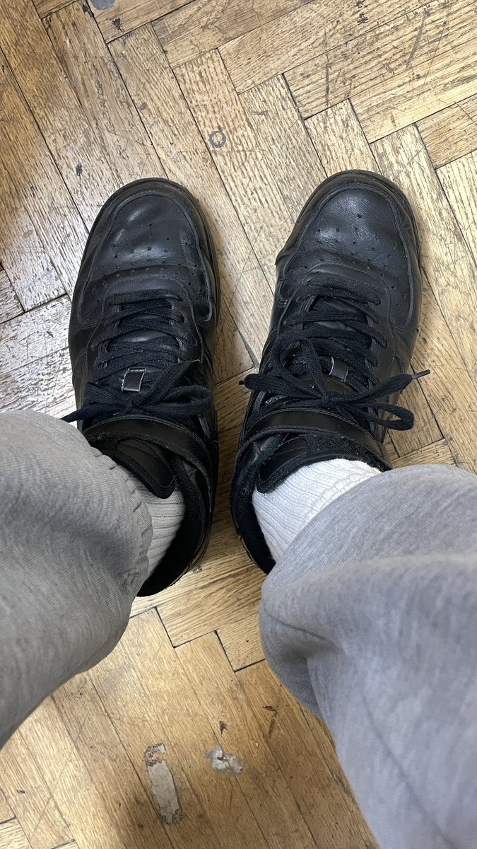 Mr.XLfragrant tweet media