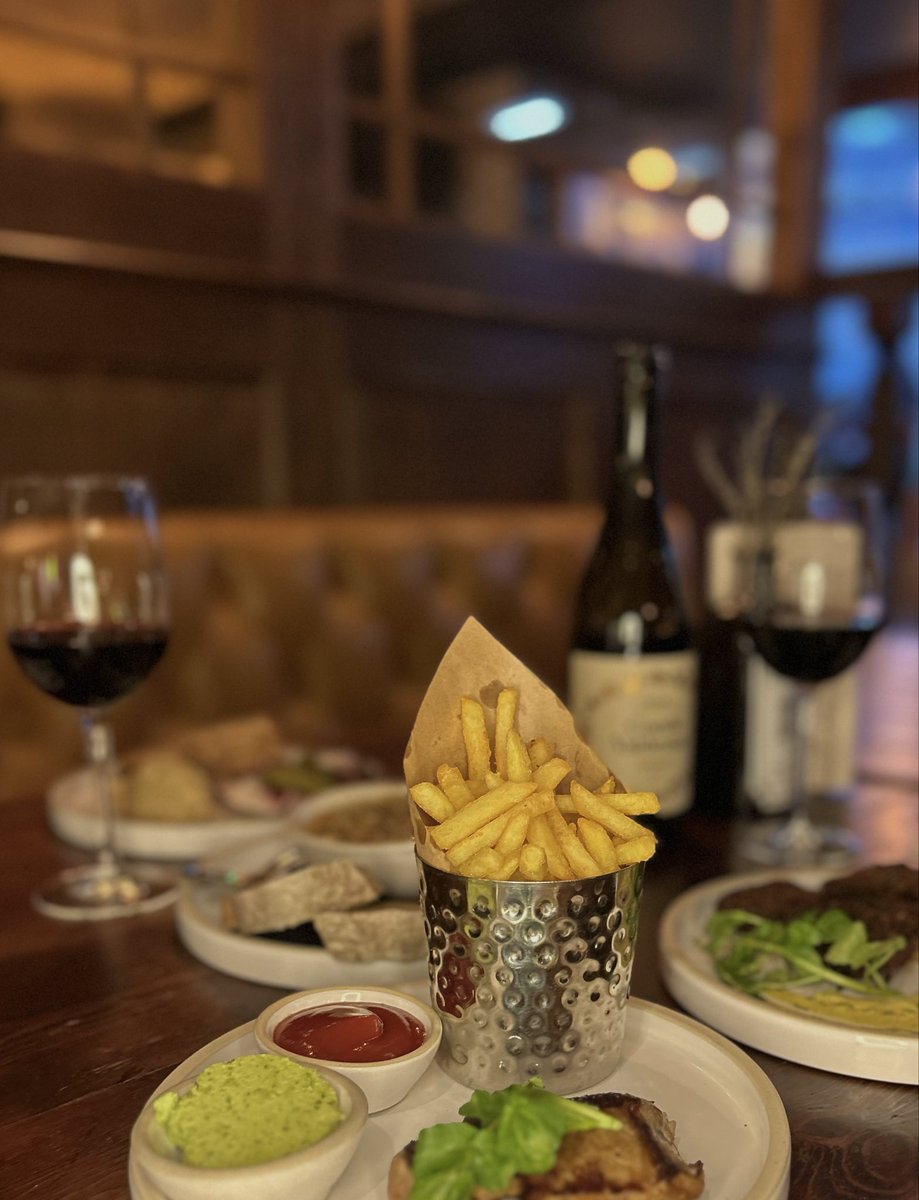 The Paternoster Pub tweet media