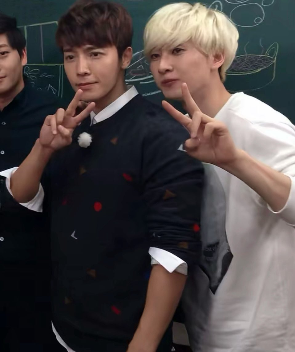 Stel2laa's tweet image. 