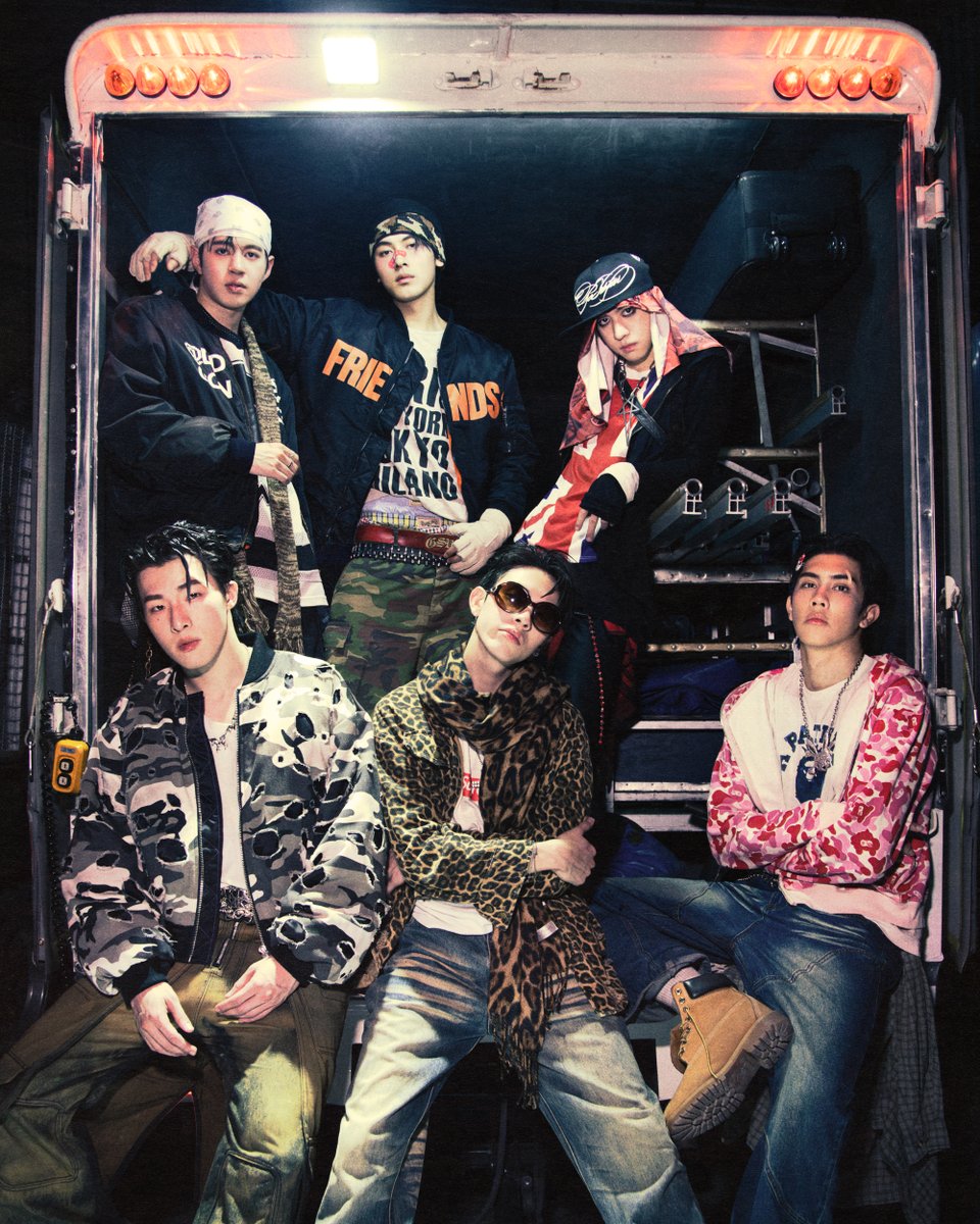 PROXIE_Official's tweet image. PROXIE
The New Single
‘ไม่รีบงับป๋ม (Don't Rush!)’

Concept Image
PRO⚒️IE

#PROXIE_ไม่รีบงับป๋ม
OUT NOW!
🔗 youtu.be/nYnIn4gUPk0

Listen Now!
🔗bfan.link/proxie-dont-ru…

#PROXIE_HoldTheWheel
#PROXIEth
#bROTHERSMUSIC