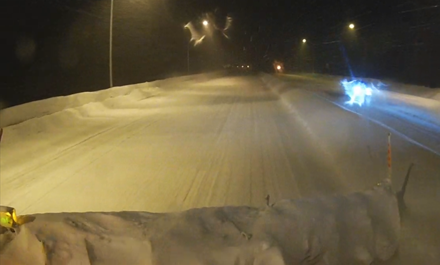 【予防的通行止めの実施について】

大雪の影響により、新潟県と長野県北部の高速道路では、本日20時から予防的通行止めを実施しています。

現在、集中除雪を行っています。
お客さまにはご迷惑をおかけしますが、ご理解とご協力をお願いします。

詳細はこちら
e-nexco.co.jp/news/important…