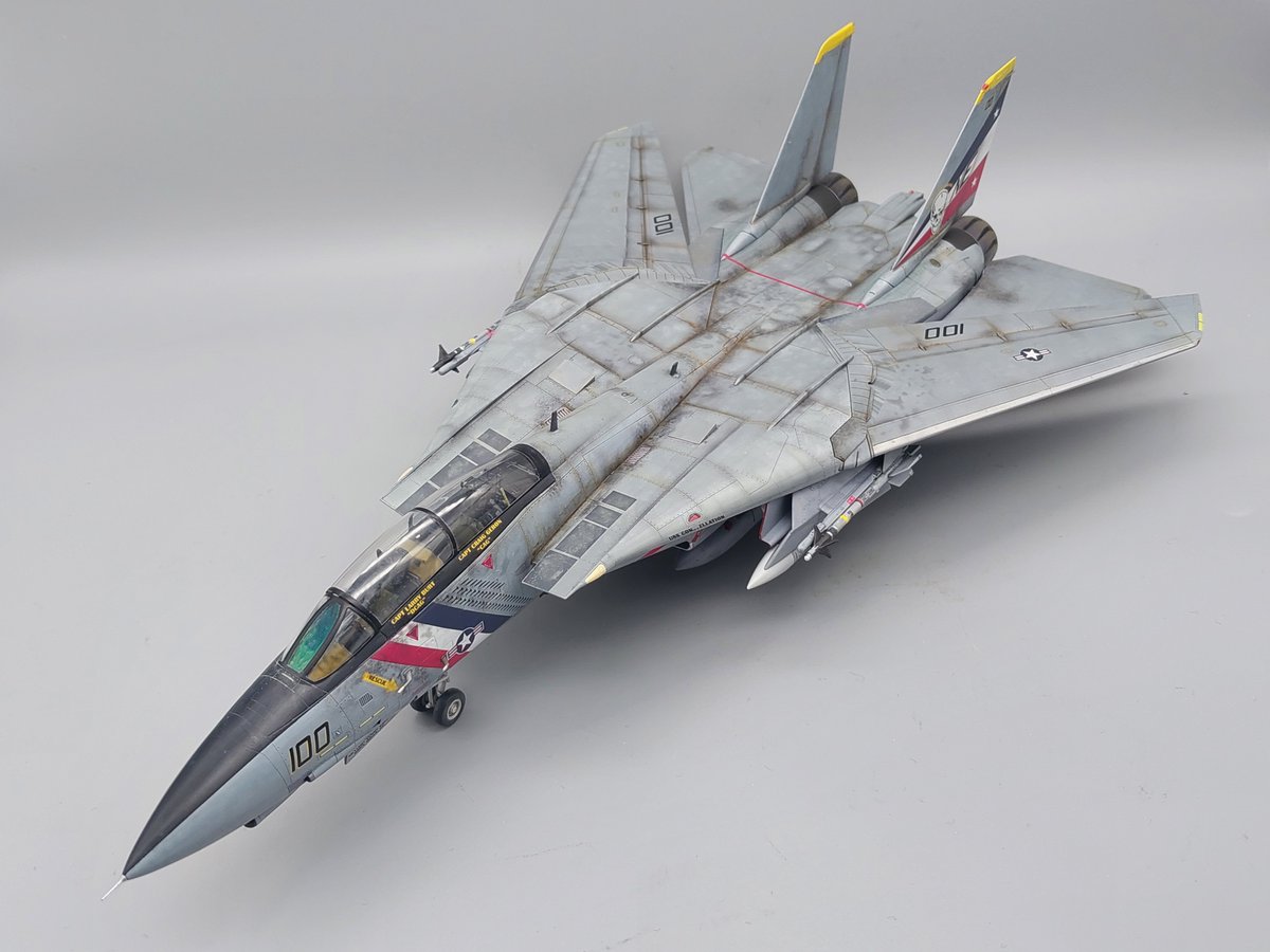 dagored00's tweet image. タミヤ ウォーバードシリーズ 1/72 F-14D トムキャット VF-2バウンティハンターズ 完成しました。非常に組み立て易く、パーツ設計の素晴らしさが実感できる良いキットでした。製作期間は6日。
#タミヤ