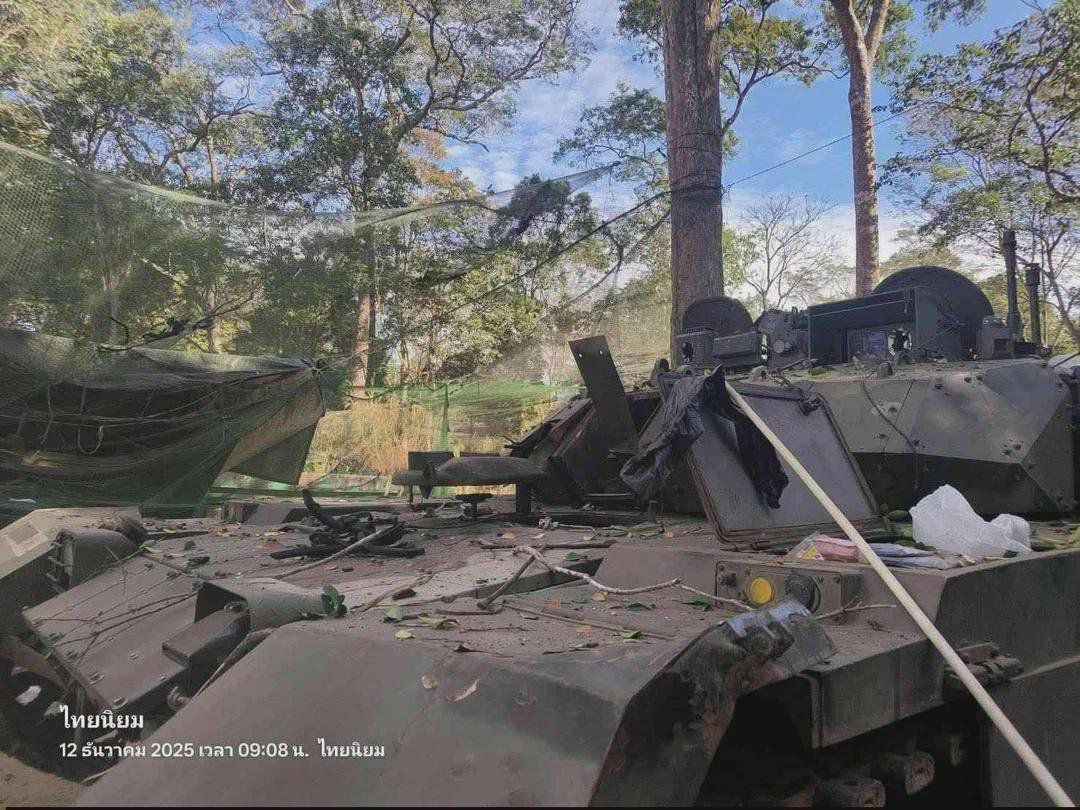 HPhobiaWatch's tweet image. Funny how, whenever he’s exposed and runs out of arguments, he starts coping by claiming it’s AI.

Here's Chinese built VT-4 in Thailand's army service suffered a catastrophic barrel burst during ongoing conflict with Cambodia, killing the Thai soldiers instead 😭🤡

Is this AI…