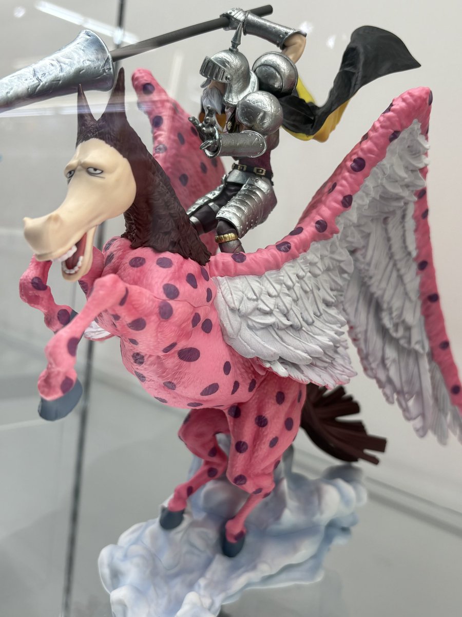 ガンフォールかなり小顔⁉️ 造型かなり細かい✨✨ C賞 ピエール＆ガン